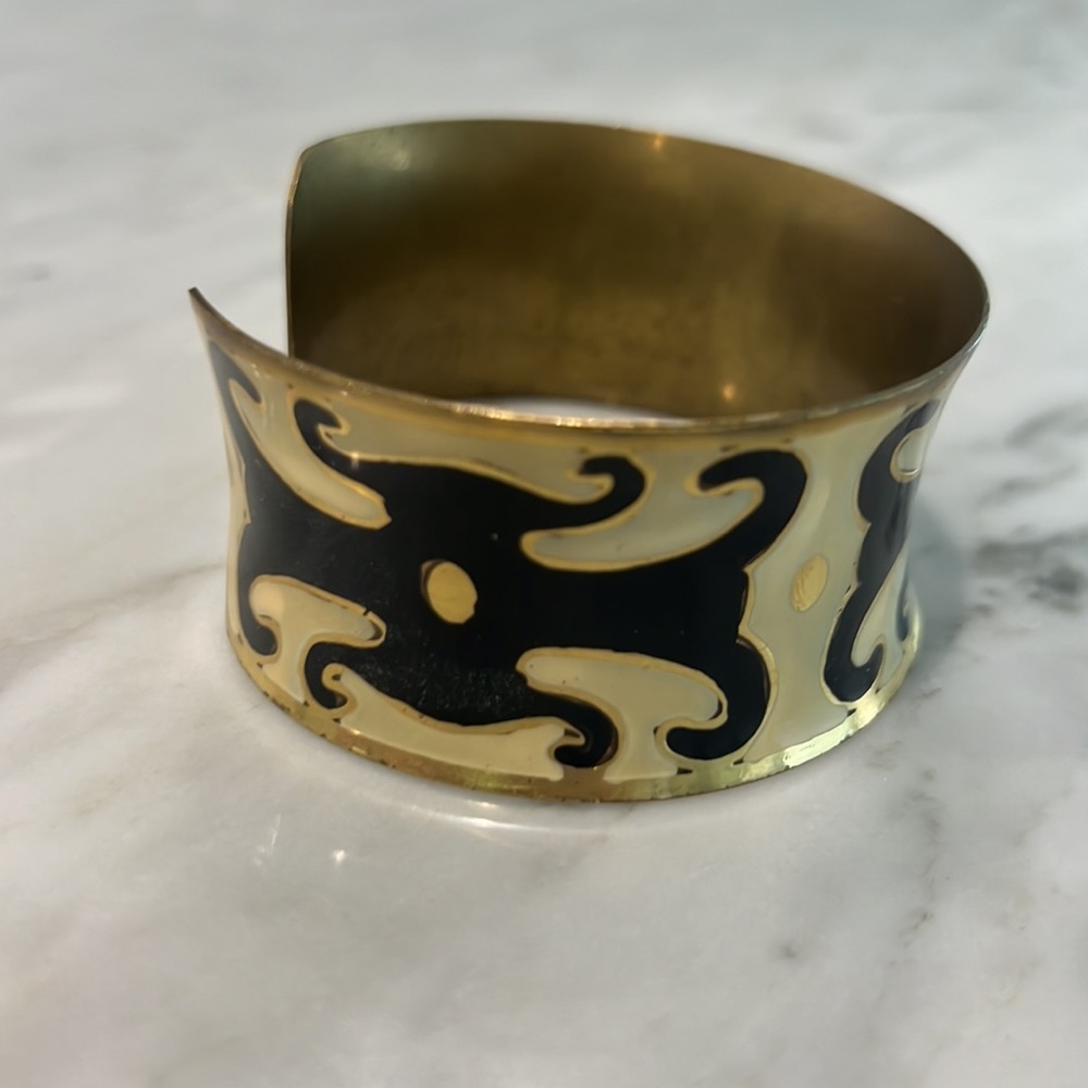 Statement Cuff Bracelet - Picture 2 of 7